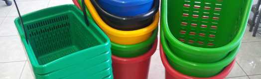 Cesti spesa in plastica